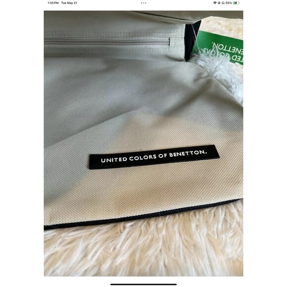 United Colors Of Benetton Mens Reversible Messenger Bag Black Or Tan Unisex NEW - Picture 4 of 9